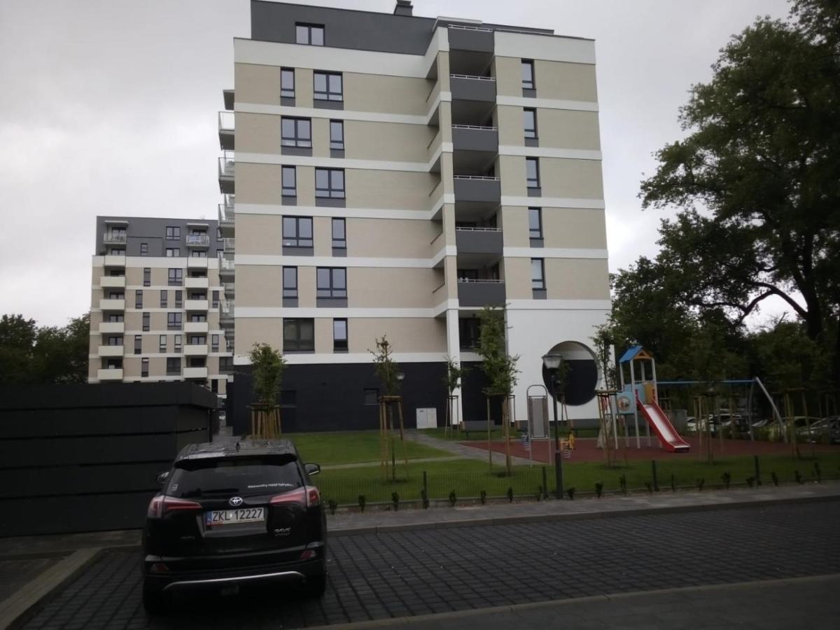 Apartament Szmaragdowy Platan كولوبرزيغ المظهر الخارجي الصورة